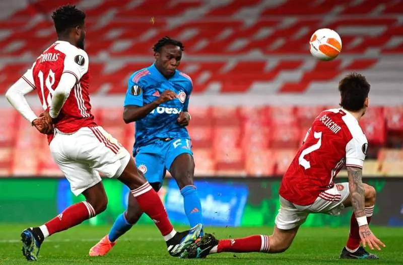 EFE Arsenal y Olimpiacos en partido