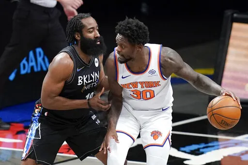 AP Harden en el partido contra Knicks