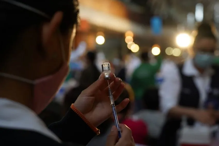 ESPECIAL Vacunación contra Covid-19 en México