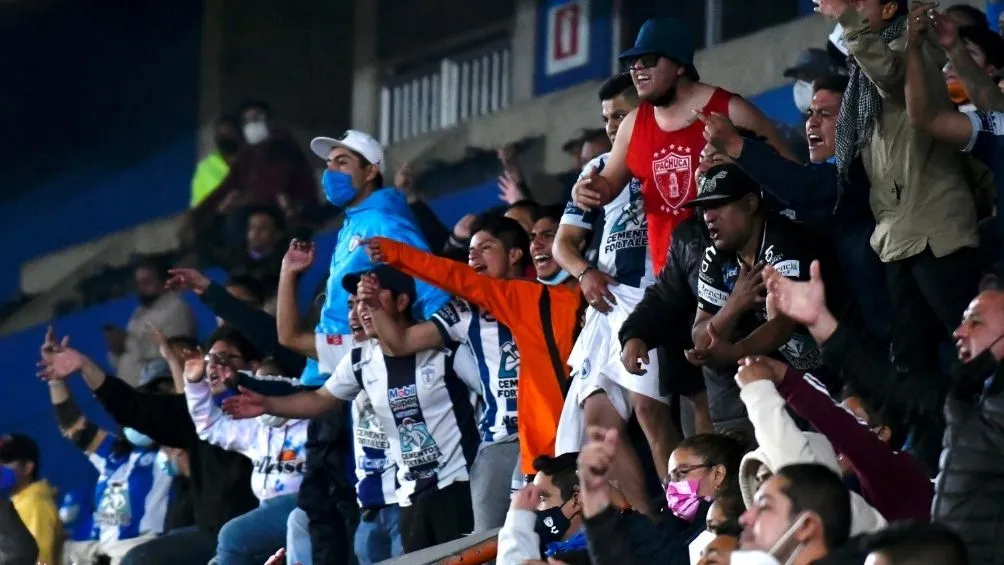 IMAGO7 Barristas de Pachuca