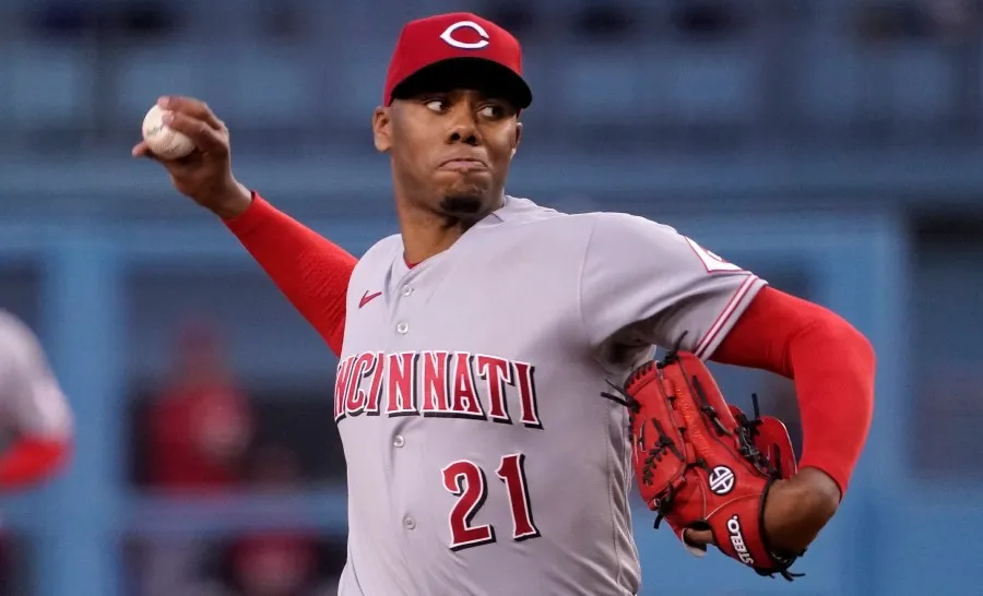 AP Hunter Greene consiguió récord con los Reds