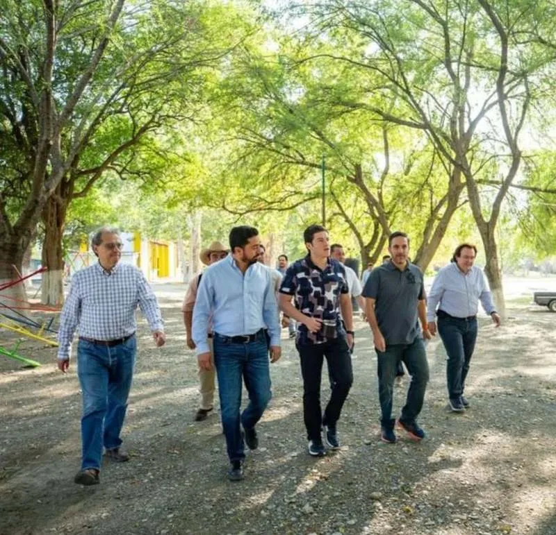 INSTAGRAM: @Samuelgarcias Samuel García en su gira por General Terán y Montemorelos