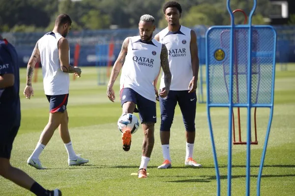 TWITTER @PSG_inside Neymar durante entrenamiento del PSG