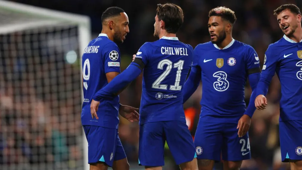 AP Jugadores del Chelsea celebran el gol de Auba