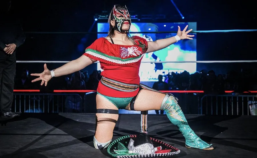 ESPECIAL Chika Tormenta en el ring