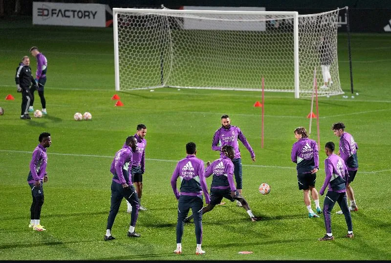AP Real Madrid entrenando