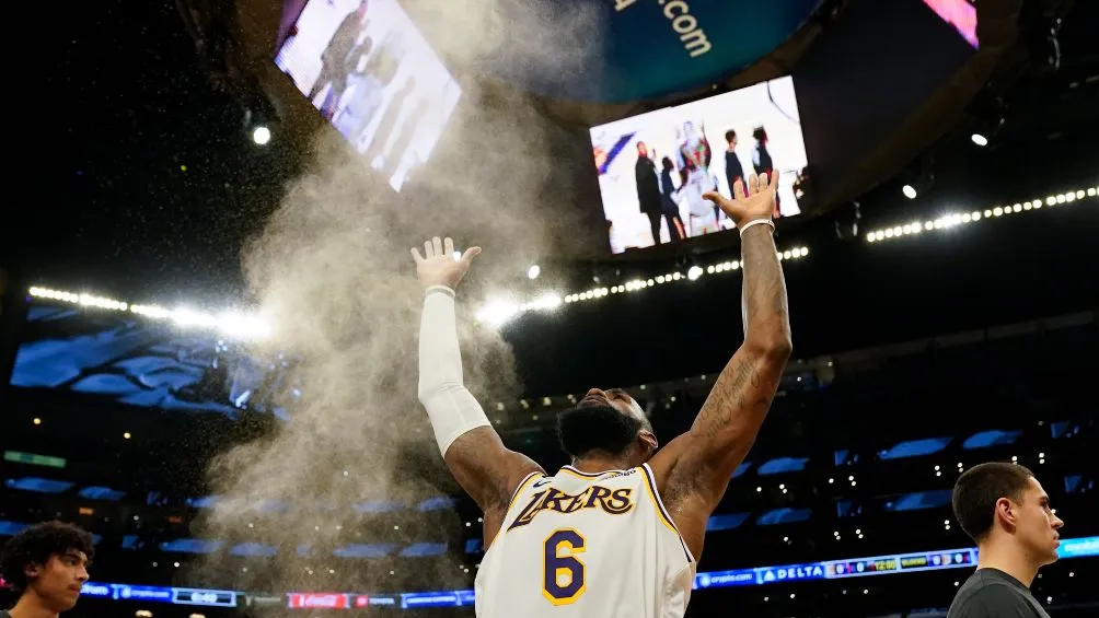 AP LeBron James está cerca de rebasar a Abdul Jabbar