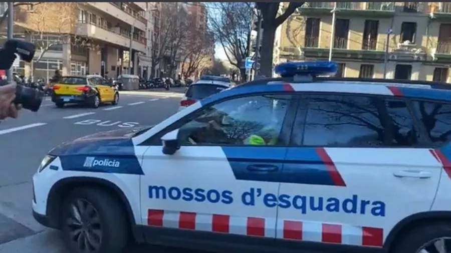 ESPECIAL Patrulla que trasladaba a Dani Alves