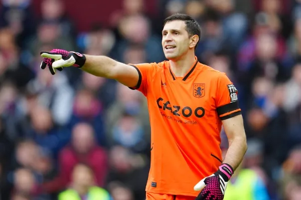 AP El Dibu Martínez estuvo involucrado en un gol