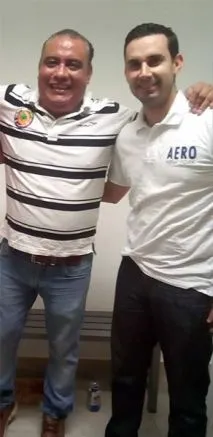 ESPECIAL Otra de las fotos del silbante en Guerrero