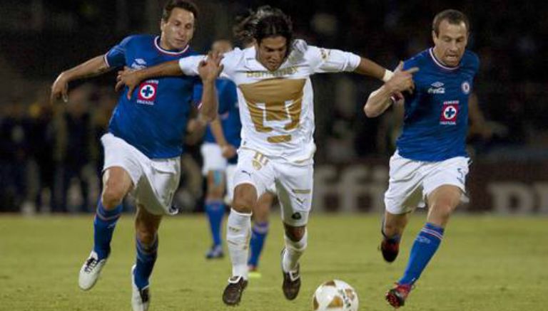 Cuartos de Final entre Pumas y Cruz Azul en el 2010