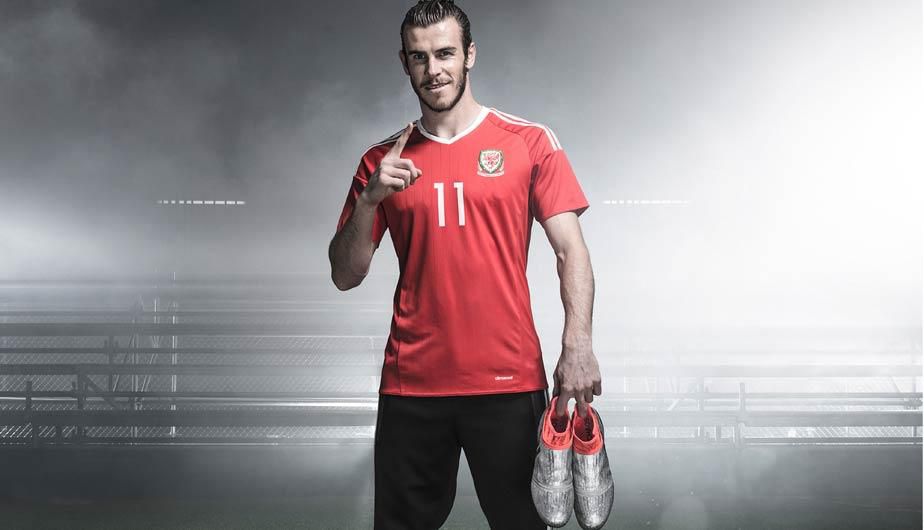 Gareth Bale estrenará los botines en la Eurocopa 2016