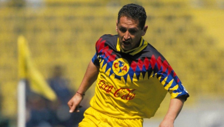 Germán Villa durante, un partido de América en el '96