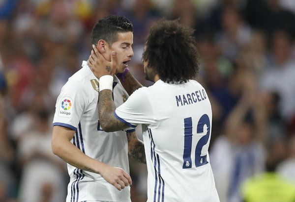 James celebra con Marcelo su gol en el Clásico Español