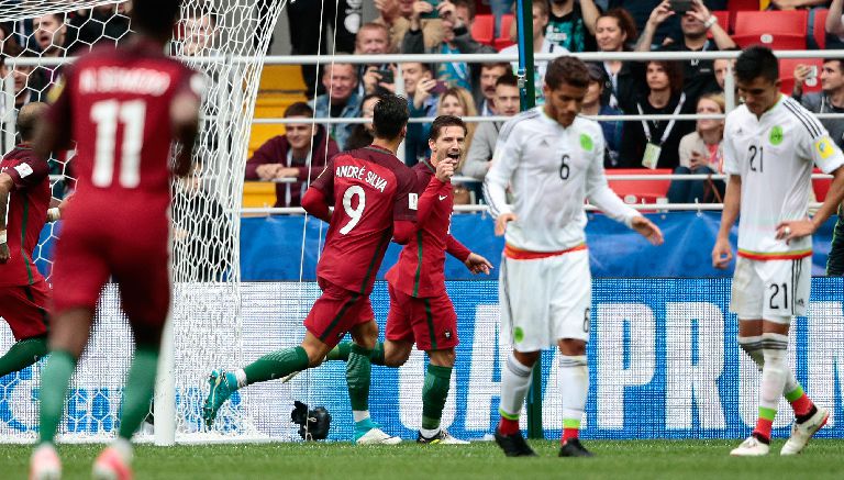 México deixa terceiro colocado ‘escapar’ após erros contra Portugal
