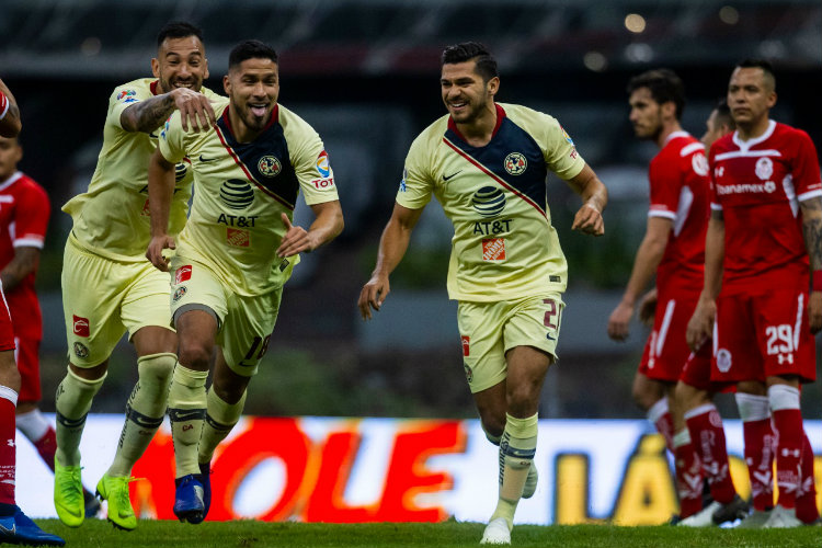 América festeja gol de Bruno Valdez frente a Toluca