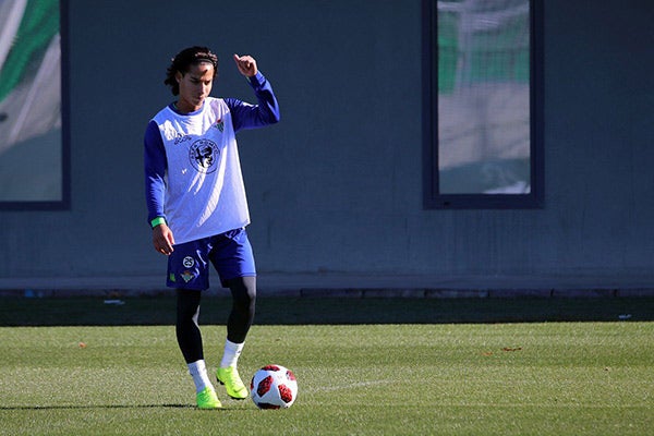 Diego Lainez, en entrenamiento del América