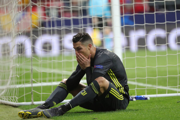 Cristiano Ronaldo en lamento durante un encuentro ante el Atleti