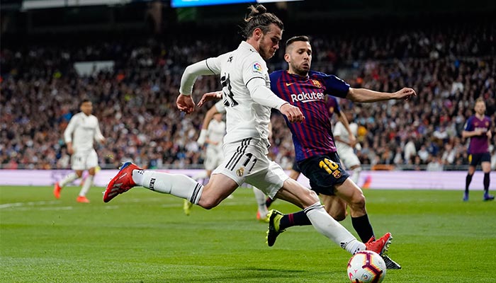 Bale y Jordi Alba en el Clásico de España 