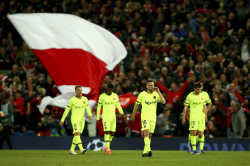 Barcelona en lamento durante un encuentro frente al Liverpool