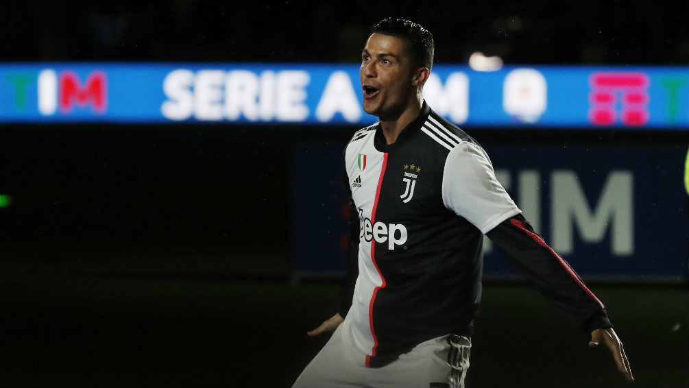 Cristiano celebra tras ganar el título de la Serie A con la Juventus