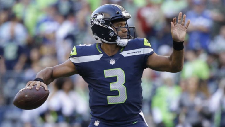 Russell Wilson durante un juego de los Seahawks 