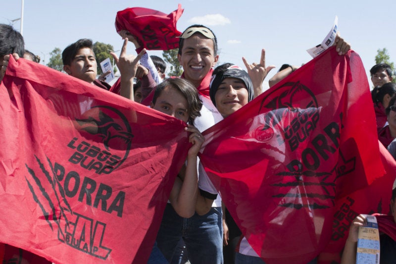 Aficionados de Lobos BUAP