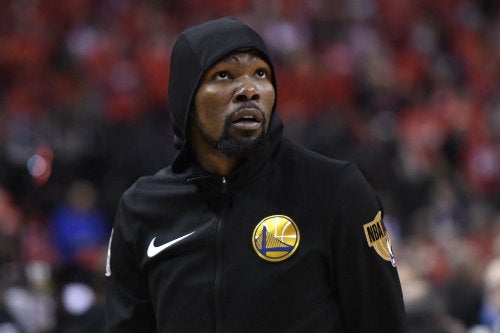 Durant durante una práctica con los Warriors 