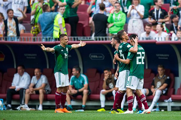 El festejo del gol del Chucky Lozano 