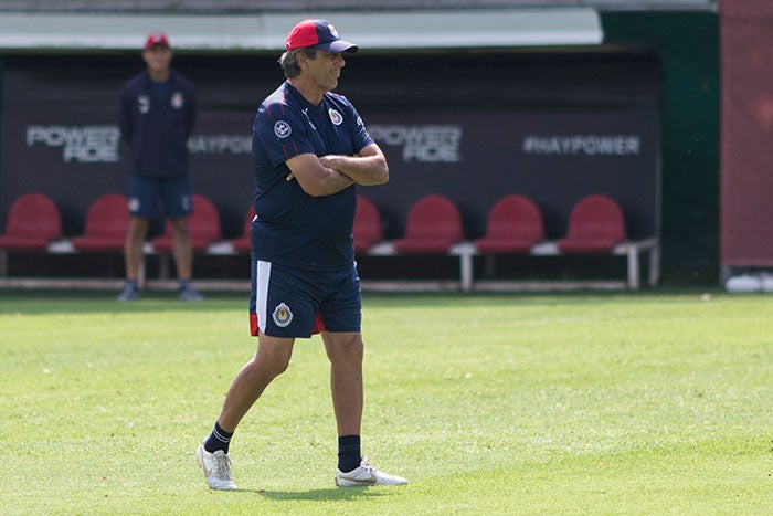 Tomás Boy en entrenamiento con Chivas 