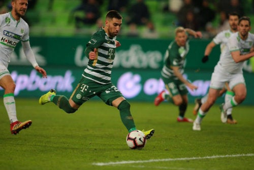 Gorriarán durante un encuentro con el Ferencváros