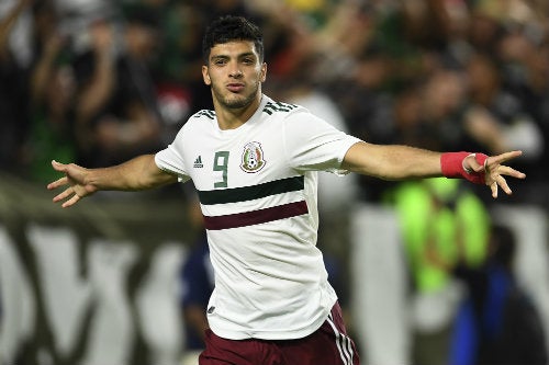 Jiménez celebra un gol con el Tricolor 