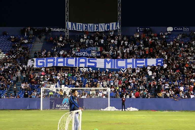 El estadio Miguel Alemán se rindió ante Míchel