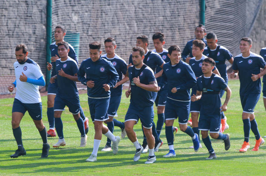 Cruz Azul durante entrenamiento en La Noria 