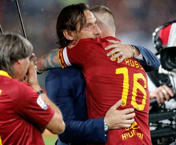 Francesco Totti y Daniele de Rossi, los últimos estandartes de la Roma