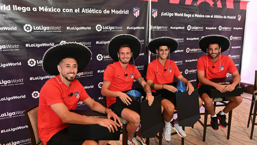 Jugadores del Atlético de Madrid durante la presentación del juego 