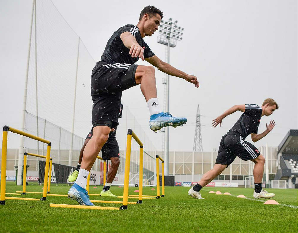 Cristiano en el entrenamiento de la Juve