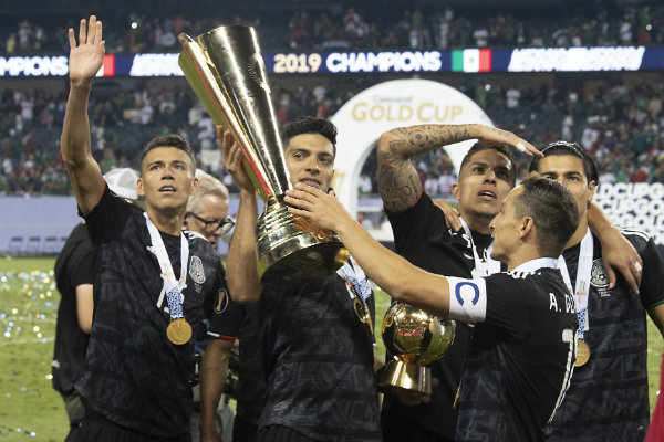 Selección Mexicana levanta el título de la Copa Oro 2019
