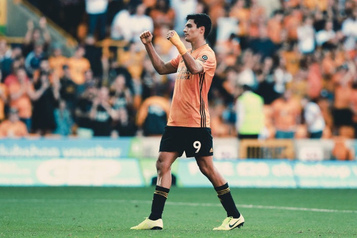 Jiménez, en festejo de gol con Wolves