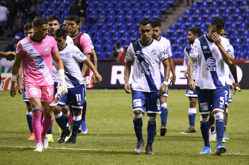 Jugadores del Puebla lamentan una derrota