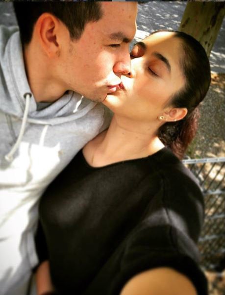 Hirving Lozano y su novia