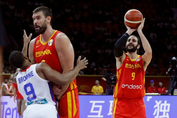 Marc Gasol y Ricky Rubio durante el partido