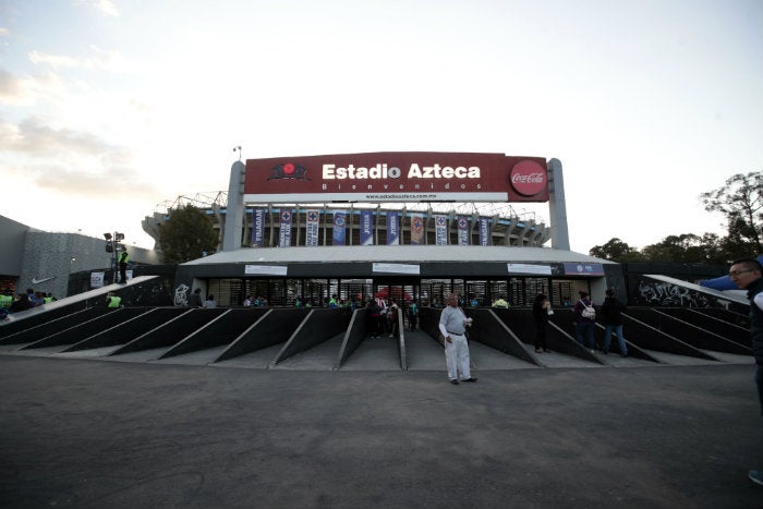 Fachada del Estadio Azteca