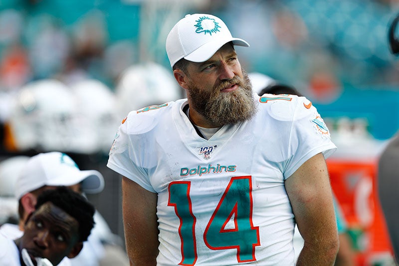 Ryan Fitzpatrick irá a la banca de Dolphins