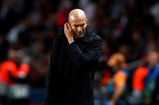 Zidane se lamenta en juego del Madrid