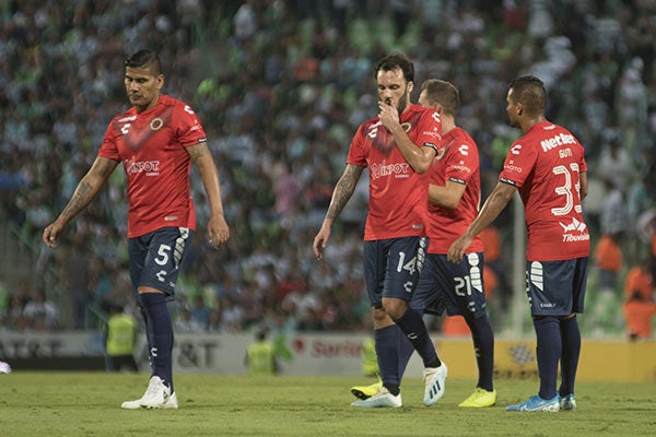 Jugadores de Veracruz se lamentan en goleada contra Santos 