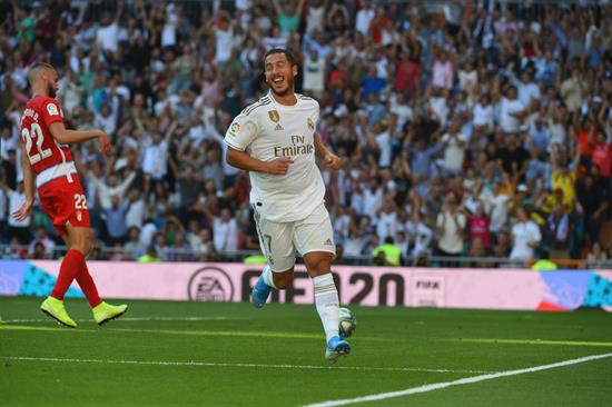 Hazard celebra gol con el Real Madrid 