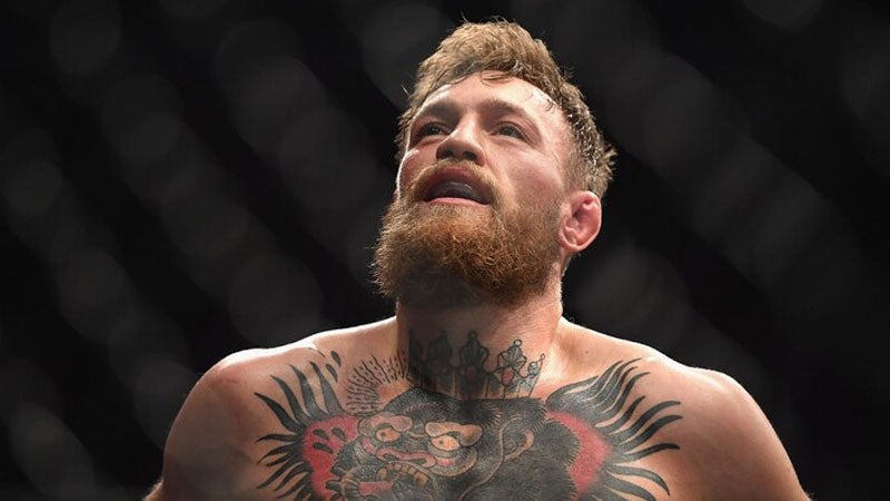 McGregor durante un combate en la UFC