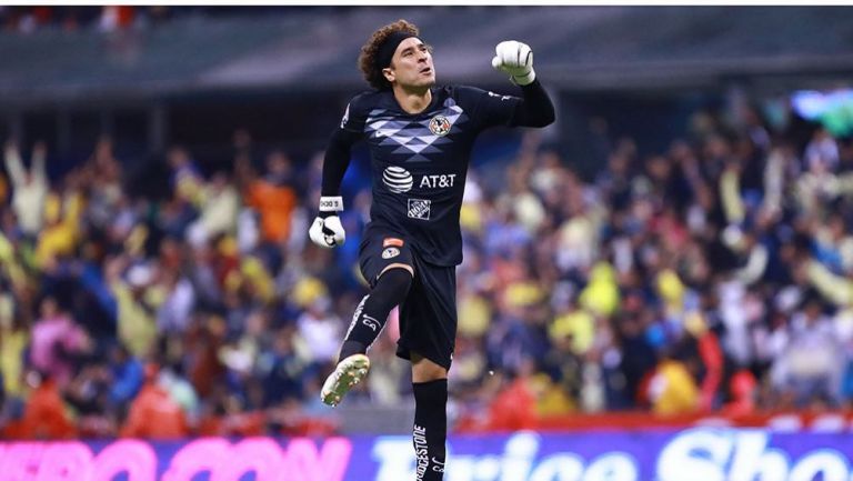 Ochoa festeja gol del América 