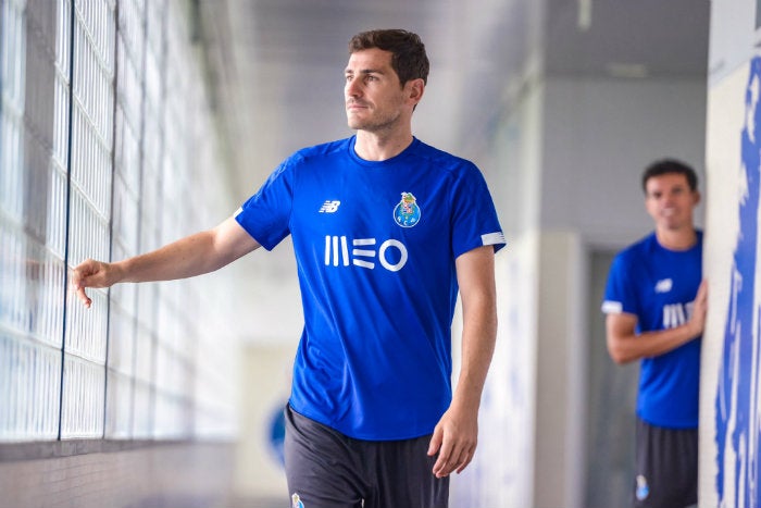 TWITTER @IKERCASILLAS